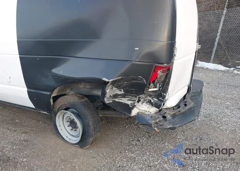 2014 Ford E-150 Commercial z USA, uszkodzony, nr VIN 1FTNE1EWXEDA90770